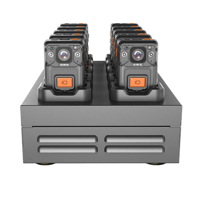 Body-Worn-Kamera-Docking-Station Robustes Design mit 8-Zoll-Touch-Bildschirm