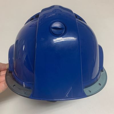 Blaue Sicherheits-intelligenter Sturzhelm mit eingebaute Zahn-multi Wechselsprechanlagen-zentraler Überwachungsplattform GPSs Kamera 4G WIFI blaue